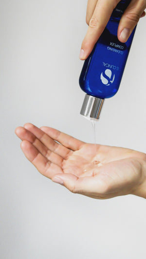 iS Clinical Cleansing Complex 180ml